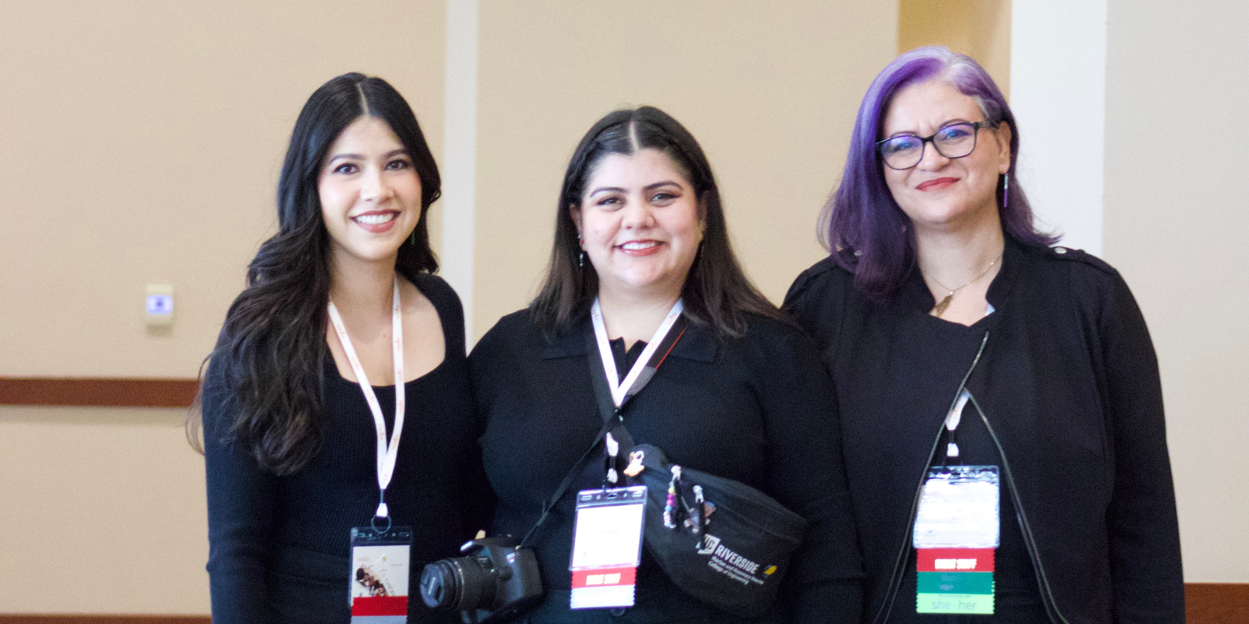 group_photo_student_success