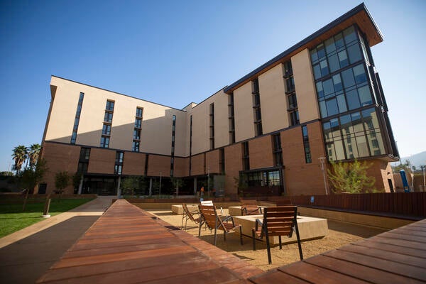 Dundee Glasgow exterior of new building