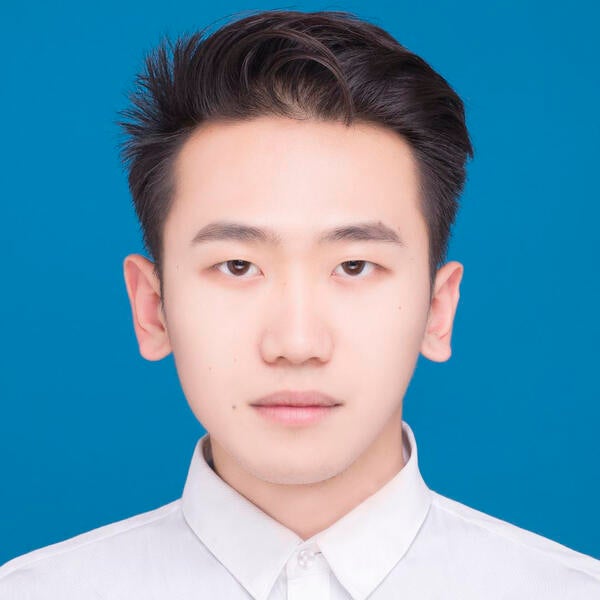 Potrait of Schucheng Guo
